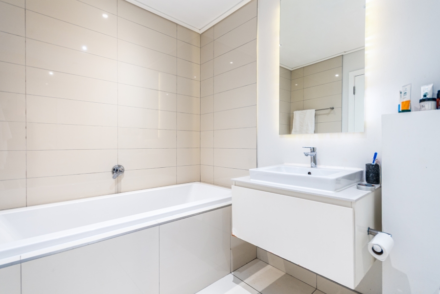 1 Bedroom Property for Sale in Cape Town City Centre Western Cape